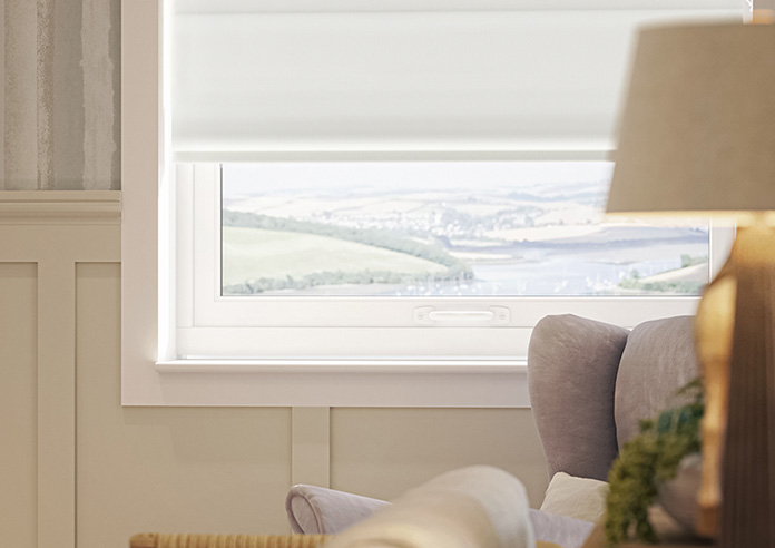 Esme, Phantom White - Roman Blind - Image 5